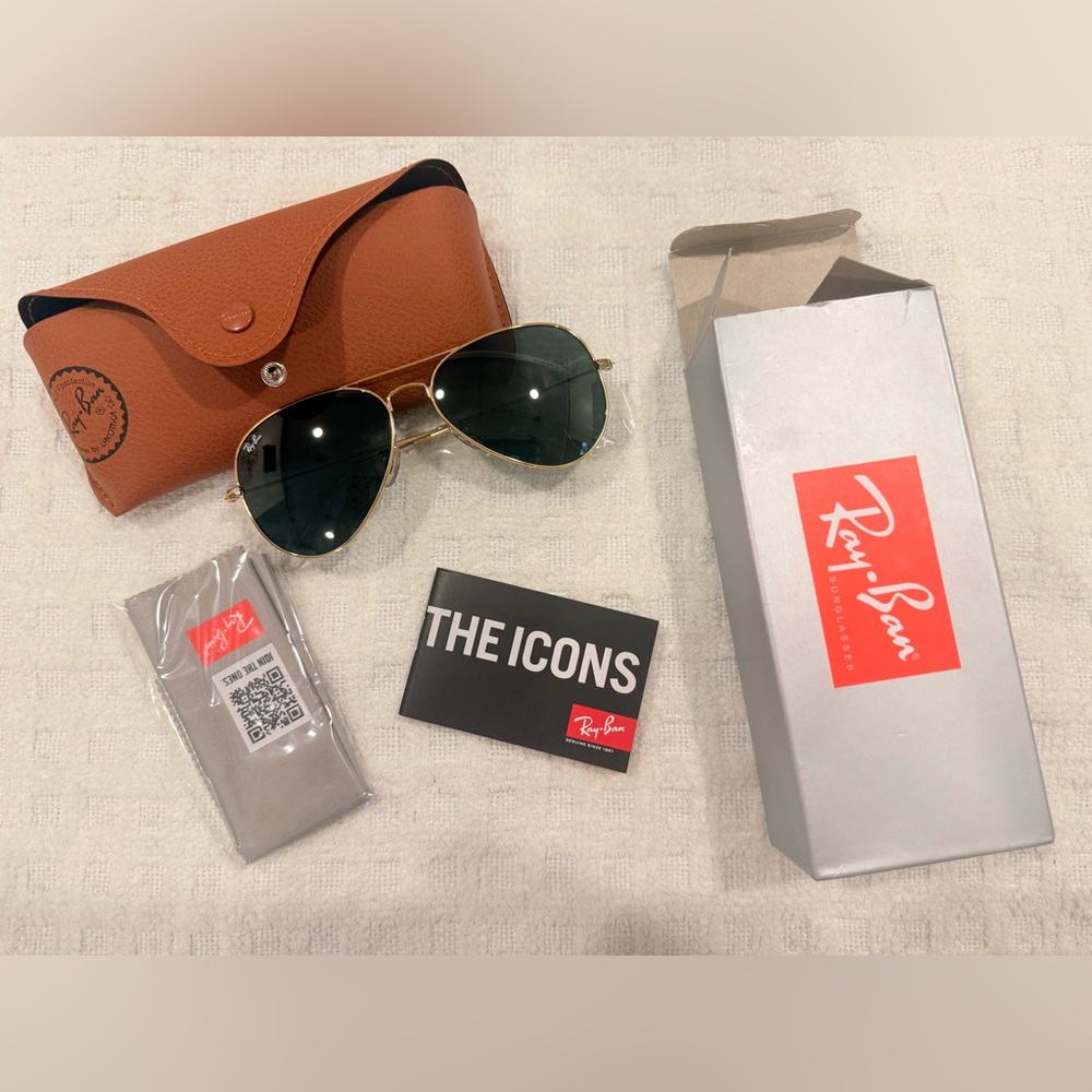 Ray-Ban Arista Gold Aviator Sunglasses with G-15 Green Lenses, NWT - Picture 4 of 10